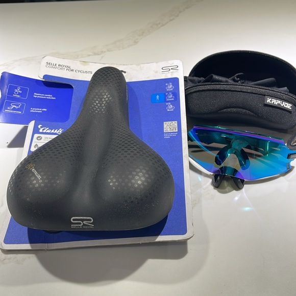 🥳🥳 2FER…SEAT & Cycling Sunglasses, Kapvor and Selle Royal - Picture 1 of 13